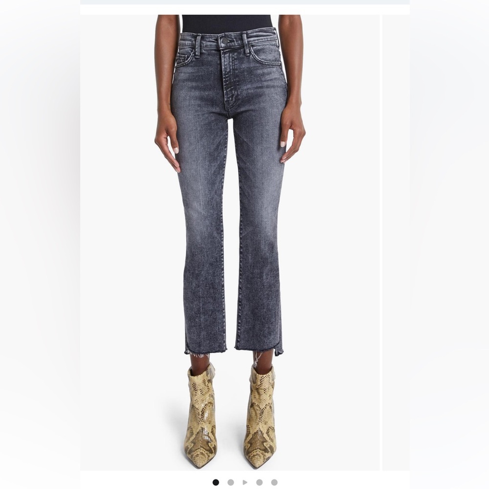 Mother The Insider Step Crop Fray in Train Stops size 32. Worn/washed once